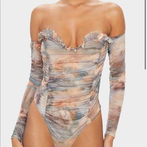 COPY - Pretty Little Thing bodysuit
